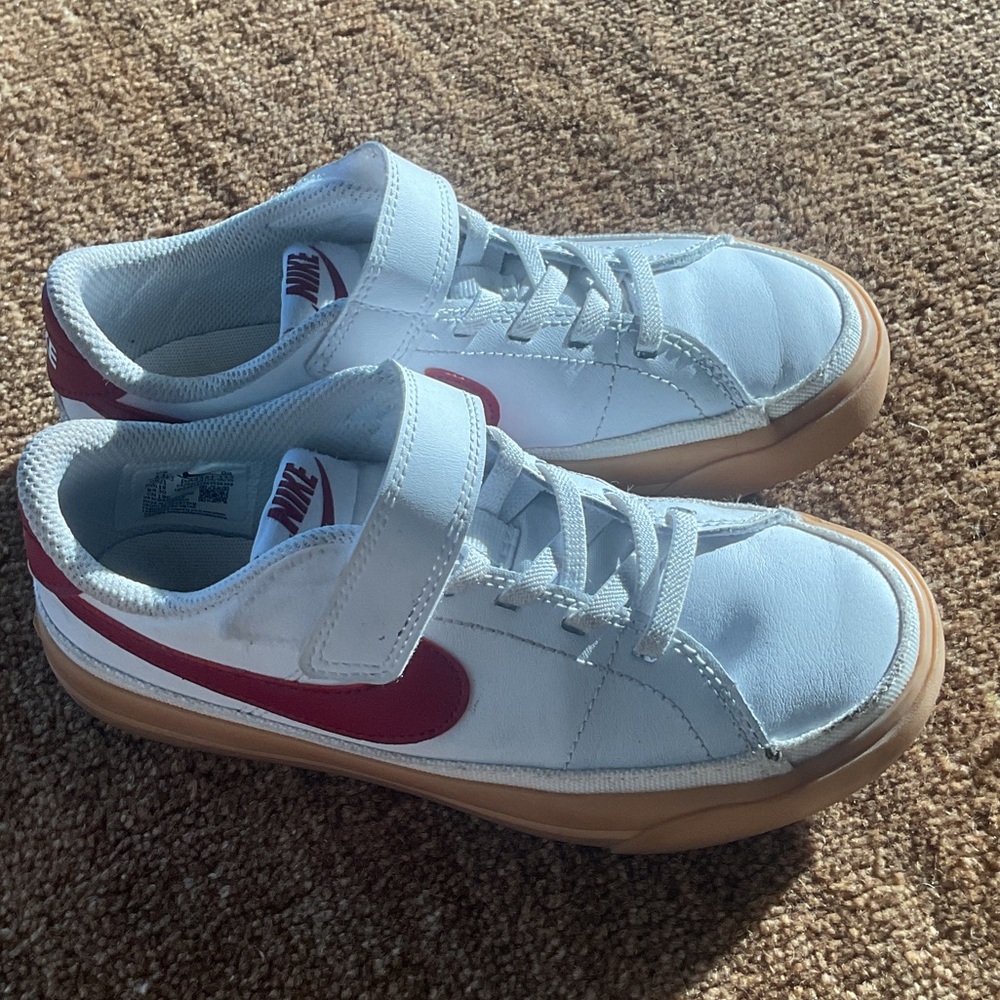 Nike Kids White and red